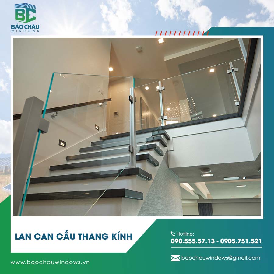 Lan can cầu thang kính